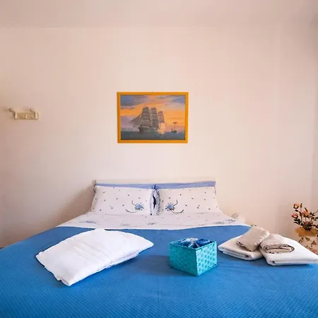 Anfol * Μπάρι