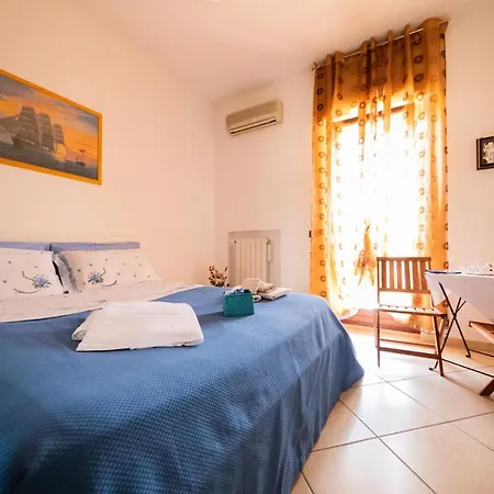 Casa de hóspedes Anfol 3*